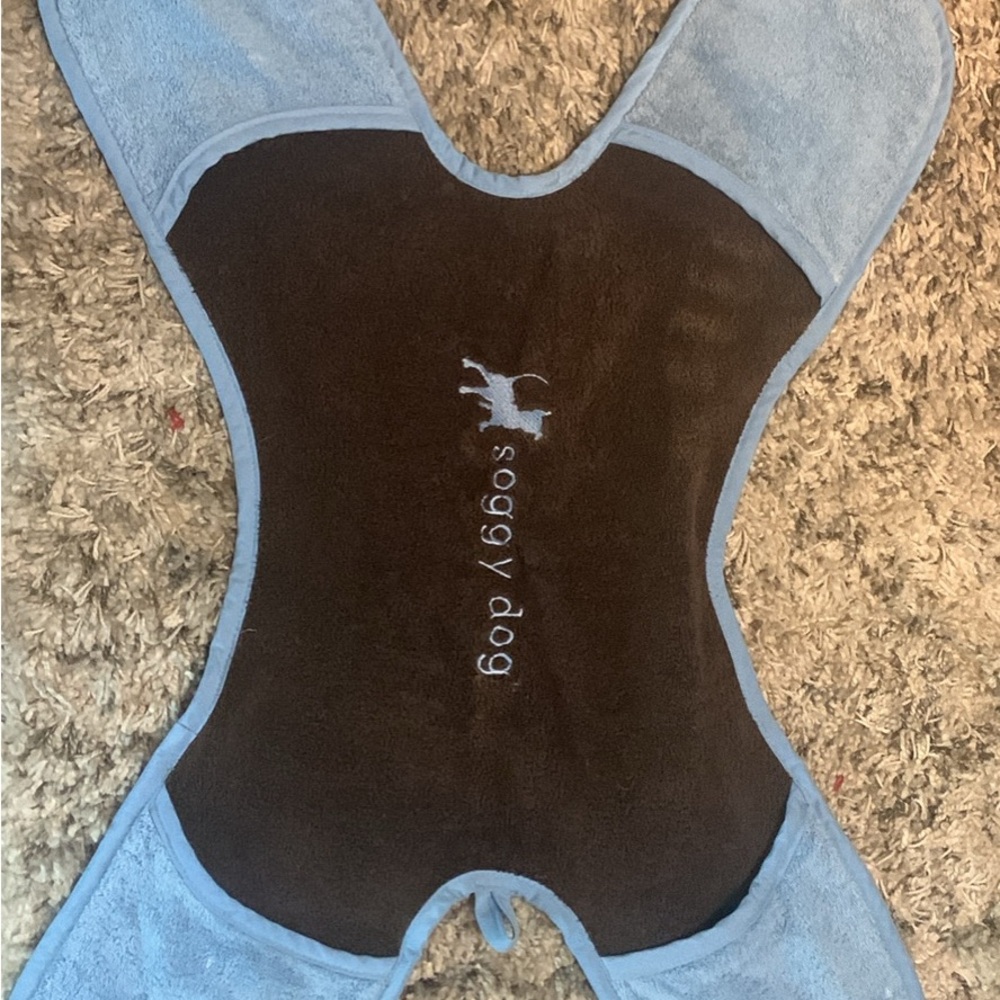 Pet bathing towel